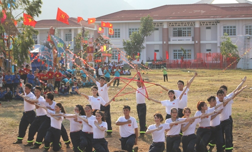 Đoàn trường Đại học Quy Nhơn - Cảnh sát Phòng cháy chữa cháy đạt giải Nhất dân vũ